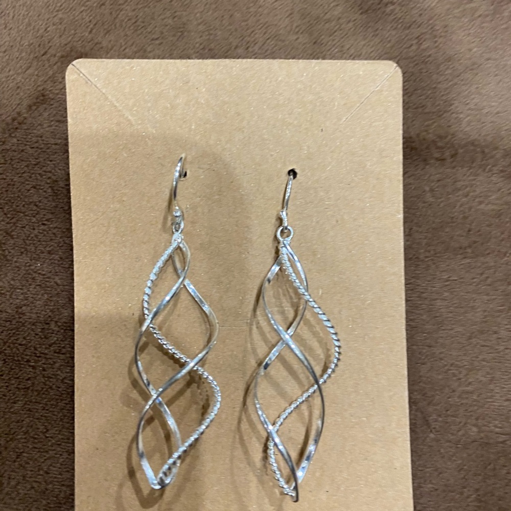 Statement Earrings - Picture 3 of 3